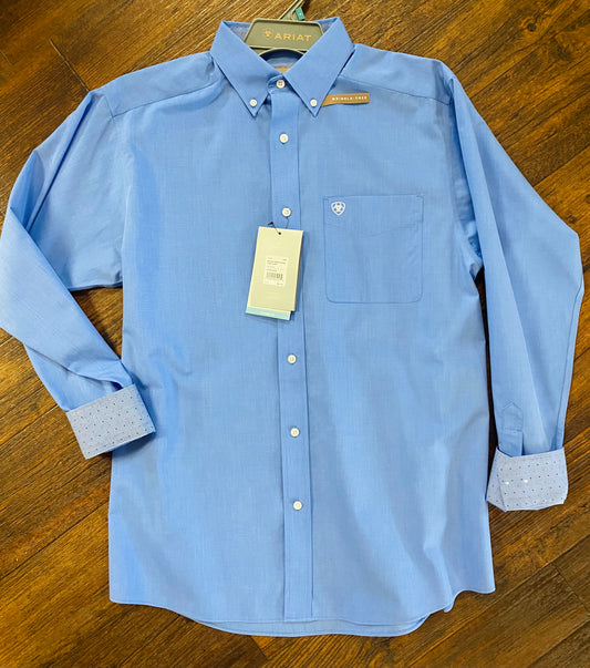 Mens shirt Ariat Solid Pinpoint baby blue Oxford classic ls